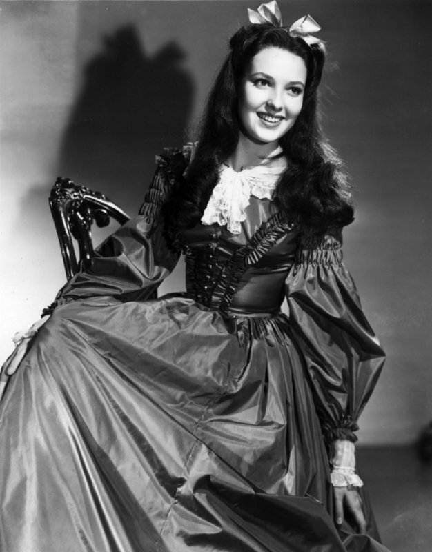 Linda_Darnell_a33