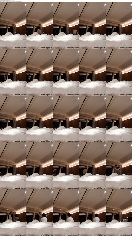 Hyeyoung_Kim_Signiel_Gold's_bare_face_1_(1)_s