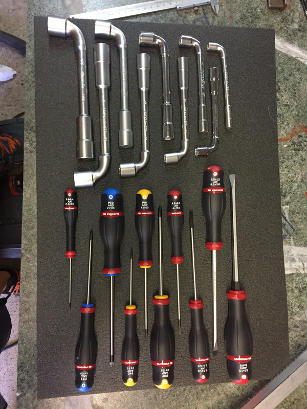 Restauration 4L (555)