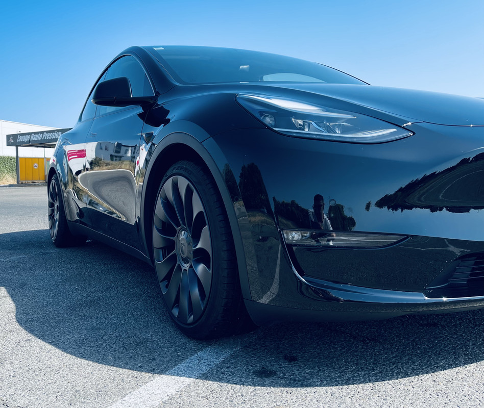 3C9ECA36-C5E0-47B9-95E9-0CE357D9D3B0