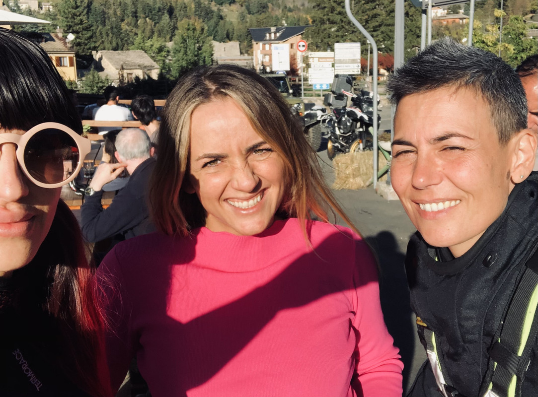 FB1C197E-BDC6-477B-9D3E-4AE24E1AD42F