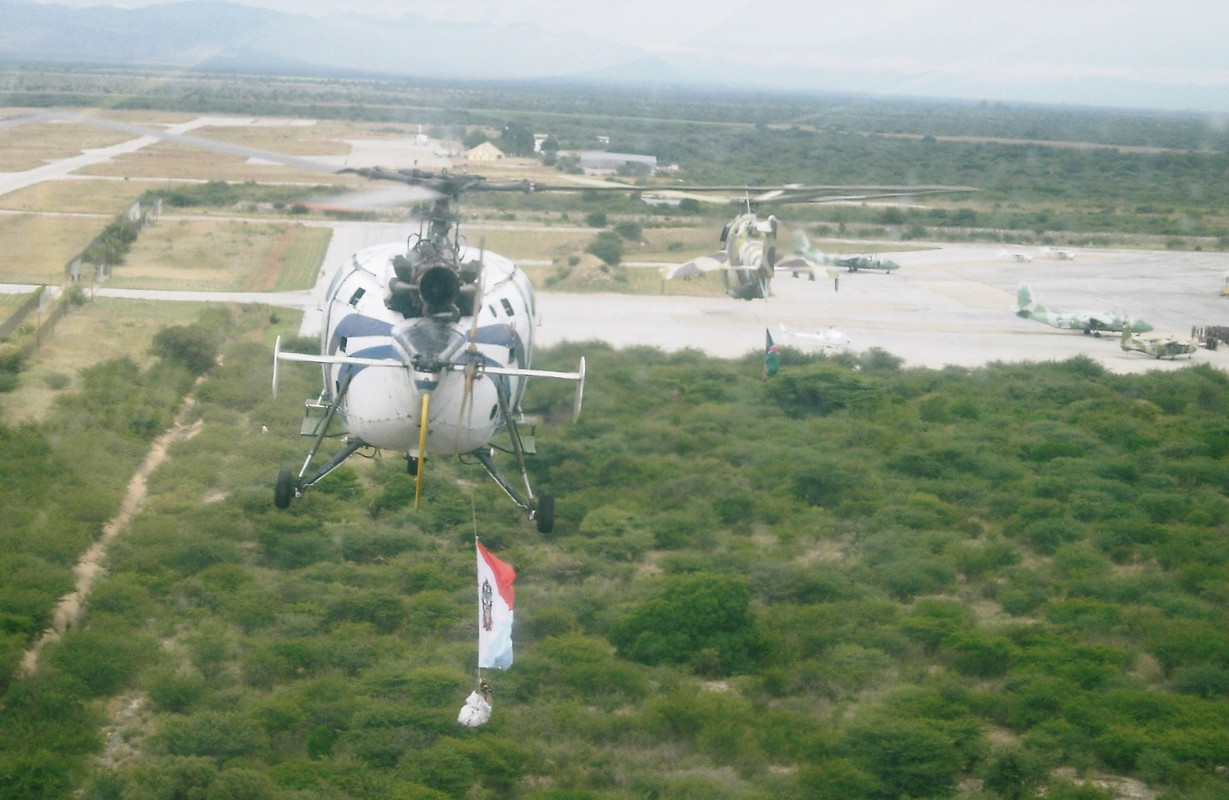 Fly past (Mi24 & HAL Chetak)
