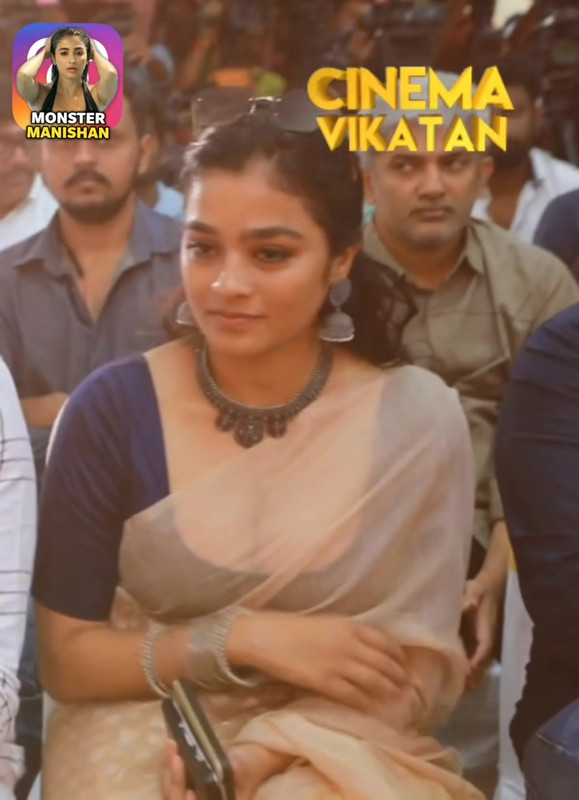Gayathrie Shankar Hot Transparent Cleavage.mkv.0001