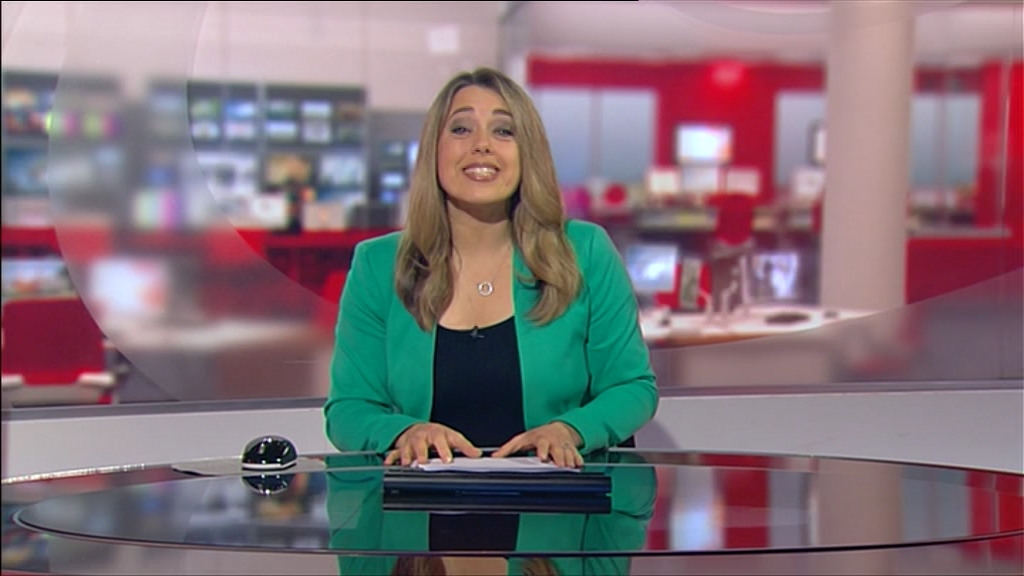 11.18 - 18.30.00 - This Is BBC One HD. Please switch over to BBC One.ts_snapshot_17.29.841