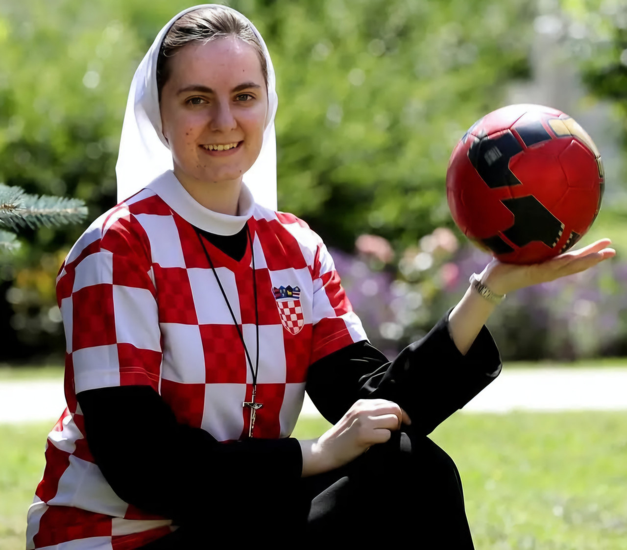 Screenshot 20251129 010047 Instagram