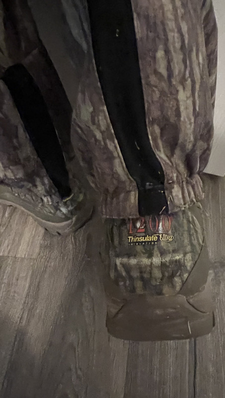 7F28B68A-1705-46EB-BE22-4ECCFD5C5852