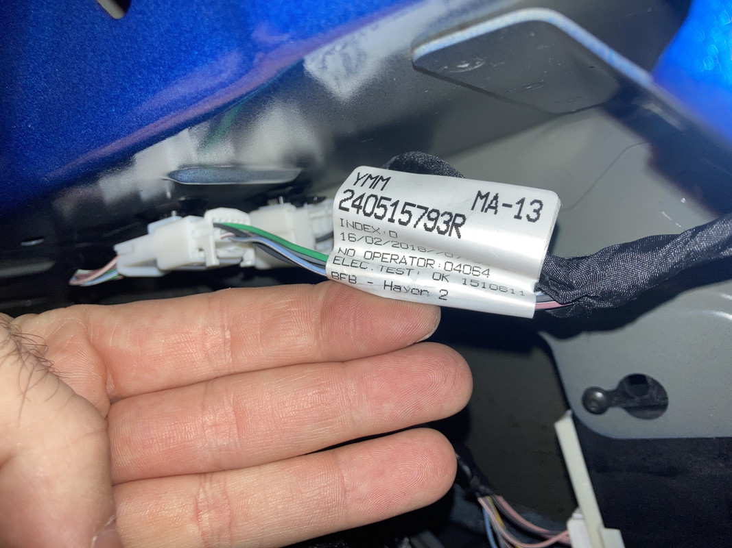 48193065-E072-4195-B7CC-23AB863AF6C8