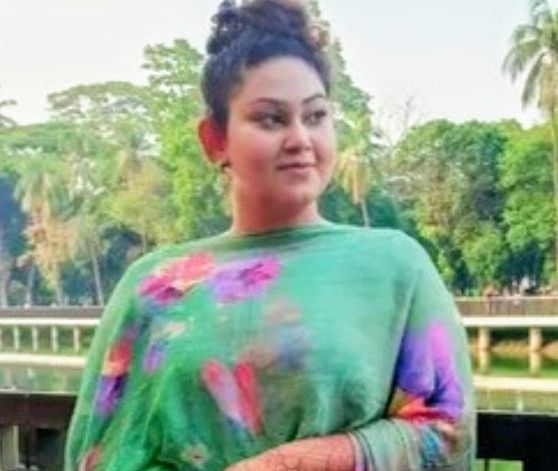Bangladeshi tanker showing her boob and pssy closeup Latest