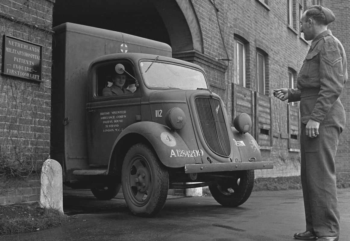 Fordson 7V 25cwt van ambulance of BVAC - London, May 1944