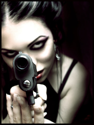 http://i470.photobucket.com/albums/rr61/ginakaos999/With_gun_loaded_by_fantasmica.jpg
