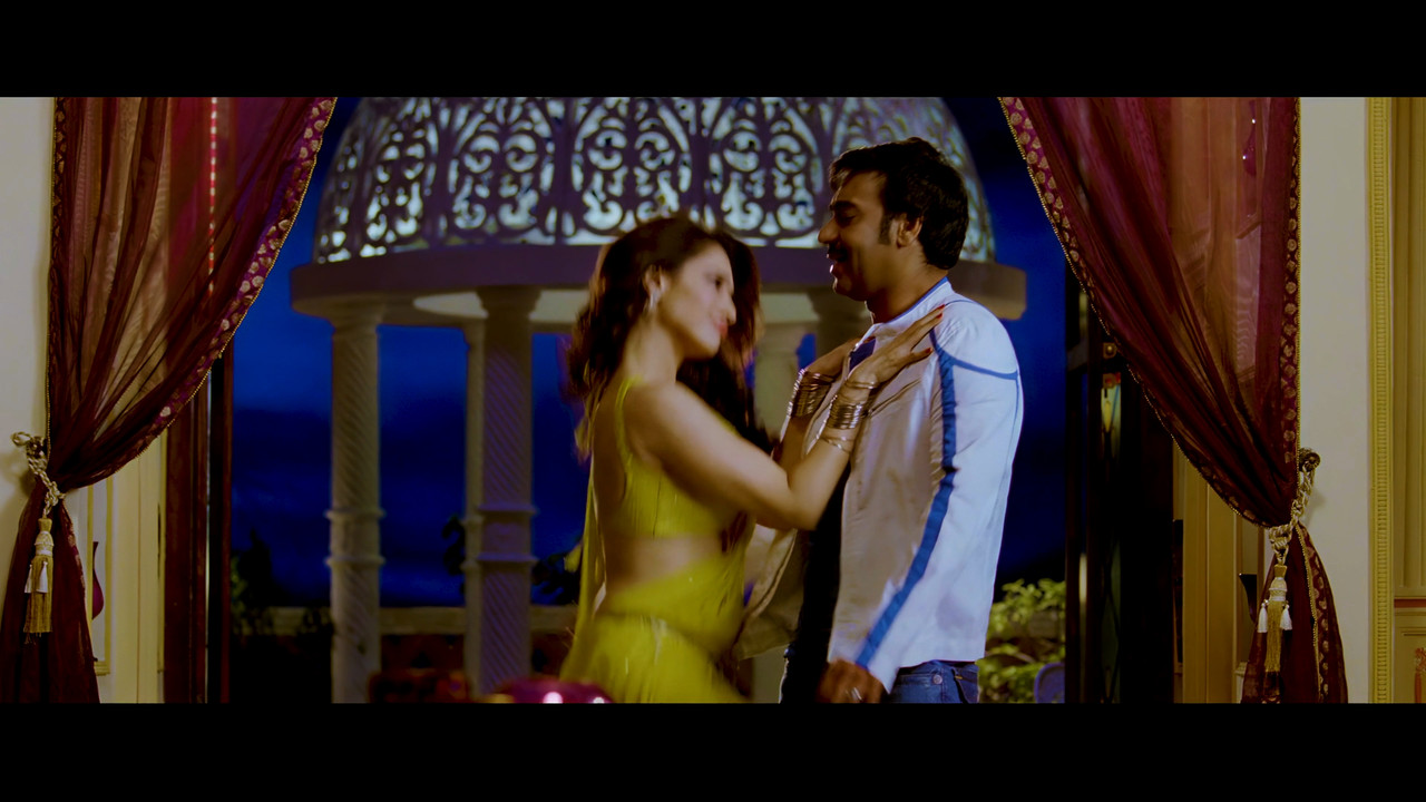 [Image: Tamanna-Hot-Song-From-Himmatwala-Taki-O-...-21-54.jpg]