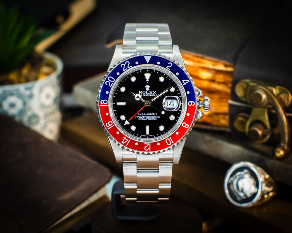 2005 ROLEX GMT-Master II Pepsi 16710 Stainless Steel 40mm – BOX & BOOKLET
