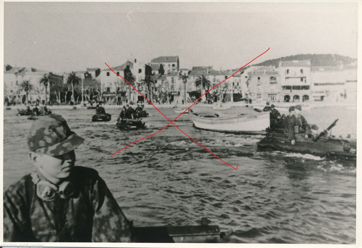 Foto Volkswagen Typ 166 Schwimmwagen Südfront Ta