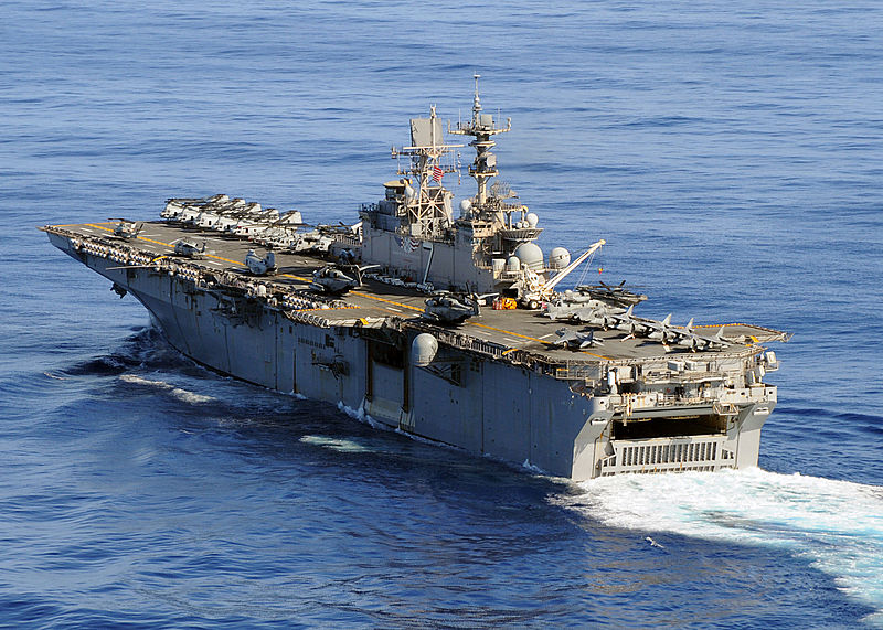 USS-Iwo-Jima-LHD-7.jpg