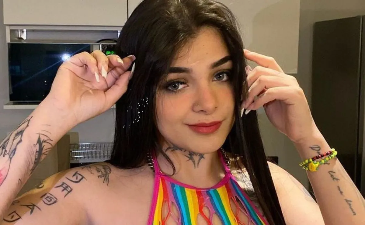 ¿Cuánto cobra Karely Ruiz por un encuentro a solas?