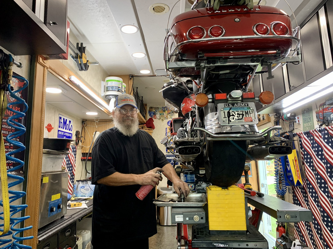 3F1DC4B8-1E63-4722-B184-58CB4AFAACB7