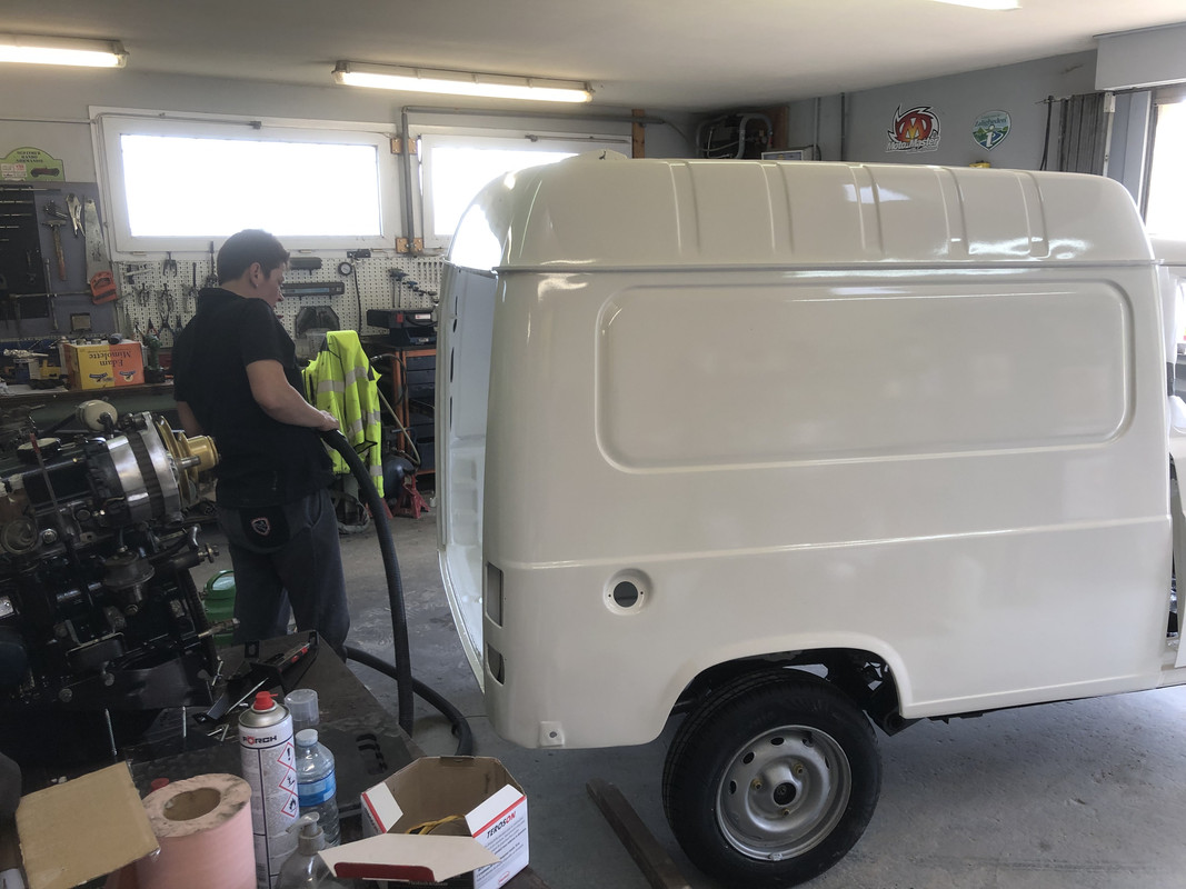 75C01D12-D75A-4411-A555-7B89435FFAB6