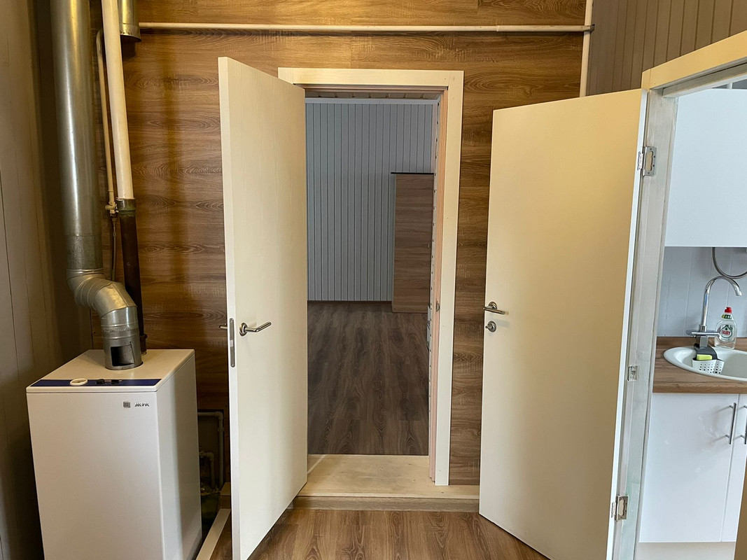 0A4D4E30-4D16-4EB5-ADDF-86FB86443279