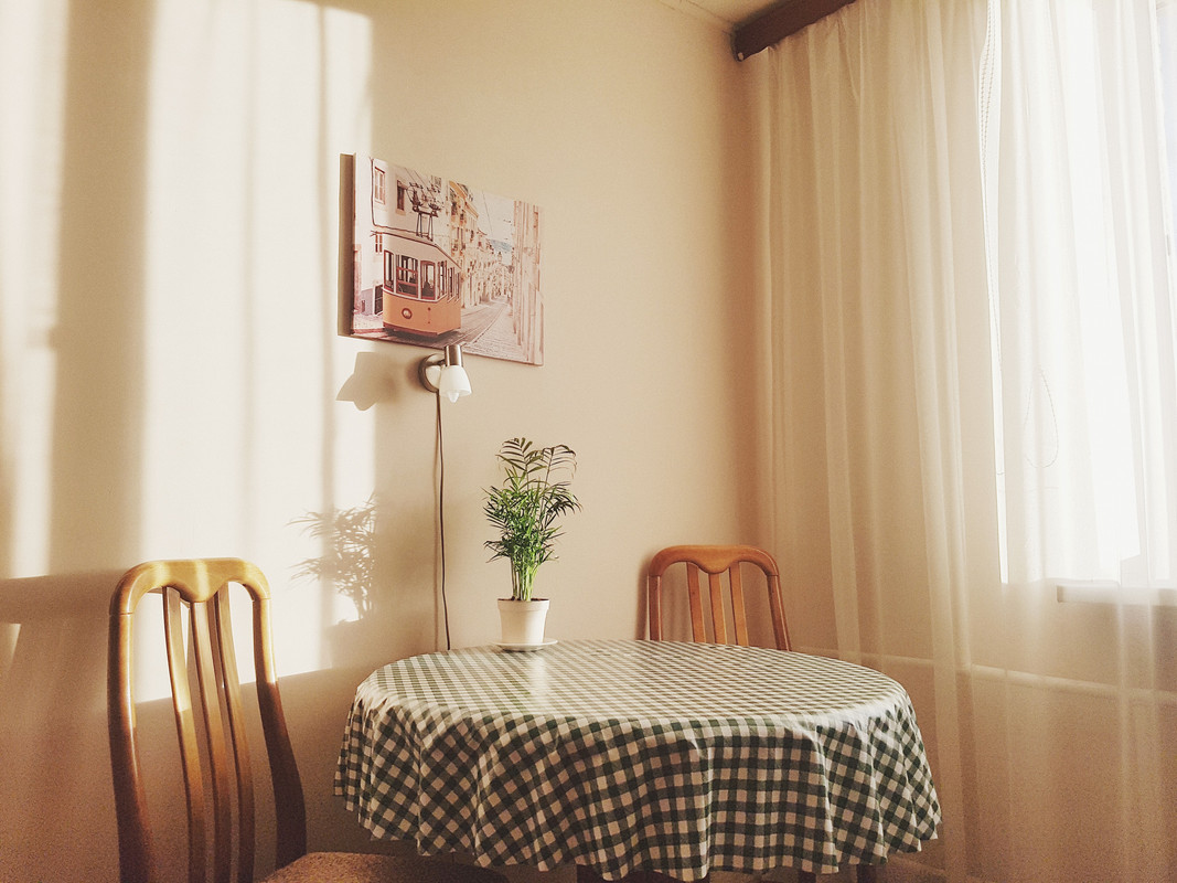 DB592E48-E7AE-4D2B-9B35-7F0B1043786B