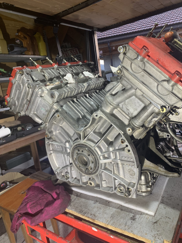 A755EBD2-C0CF-45C8-905B-44841AAE8E7C