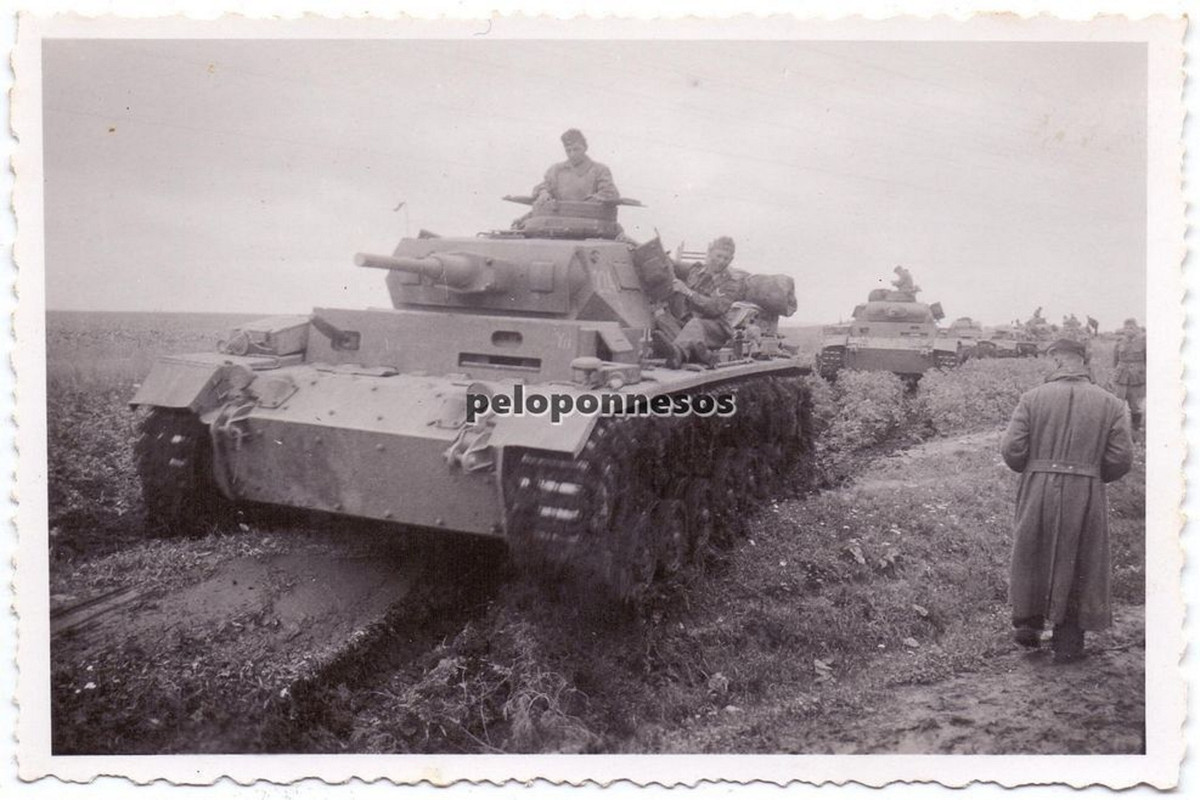 Foto Panzer III Tank Der 11 Pz Div Mit Kennung Postimages