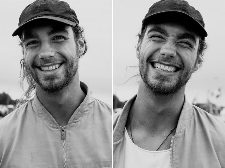 Девушка делает очаровательные фотографии незнакомцев До и После того, как их поцеловали