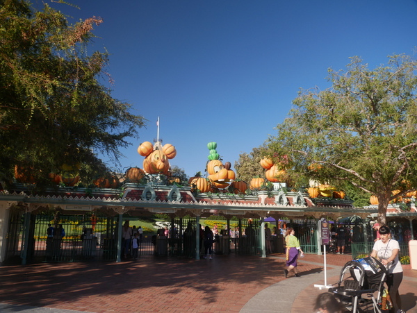 halloween - Disneyland Universal et quelques bonus pour Halloween P1080309