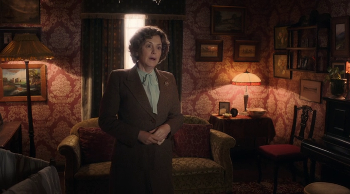 Call.the.Midwife.S11E01.WEBRip.x264-ION10-004