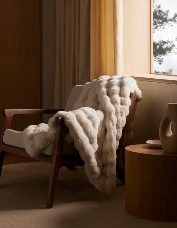 Bubble Cuddle Blanket | Cozy Earth
