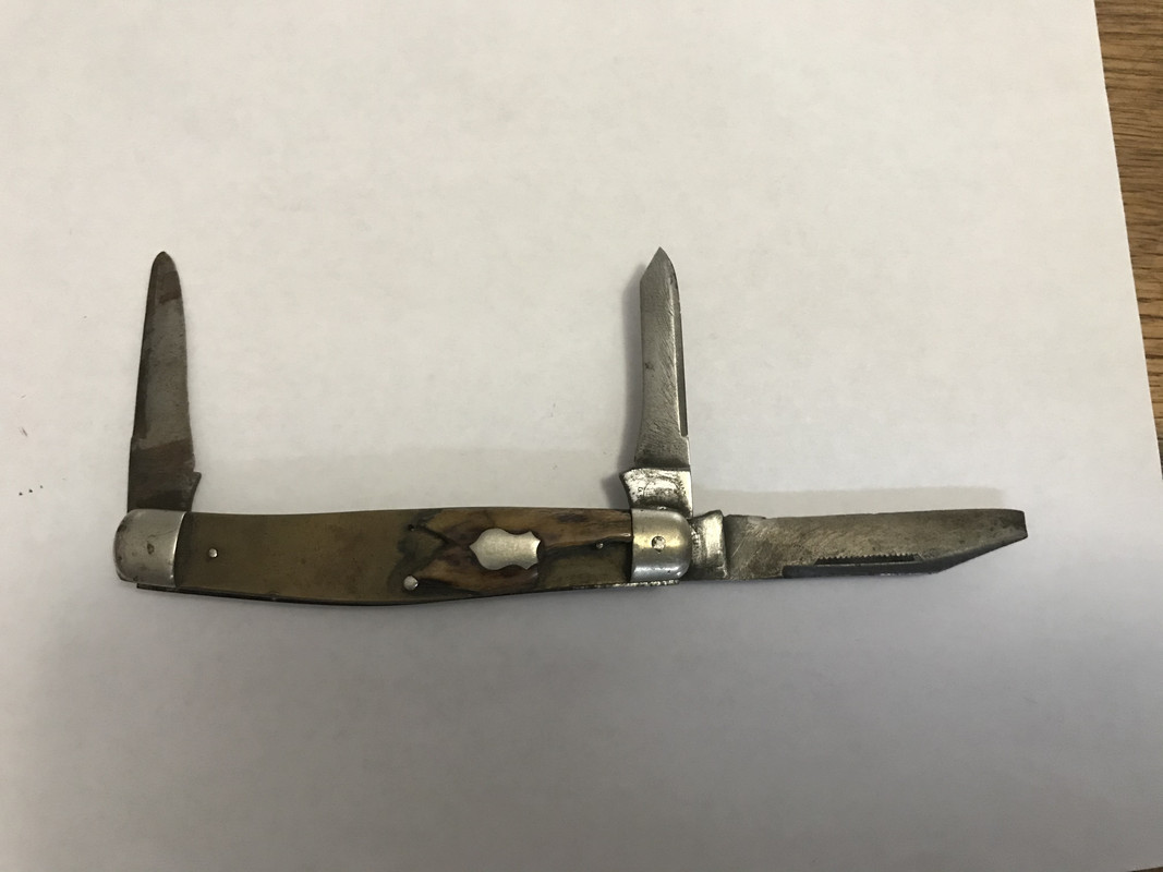 8A2814A5-B4C8-40E2-99B6-7784AE8B73BD