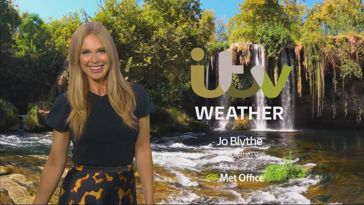 09.18 - 18.00.04 - ITV News Tyne Tees. ITV News Tyne Tees..ts_snapshot_22.20.003