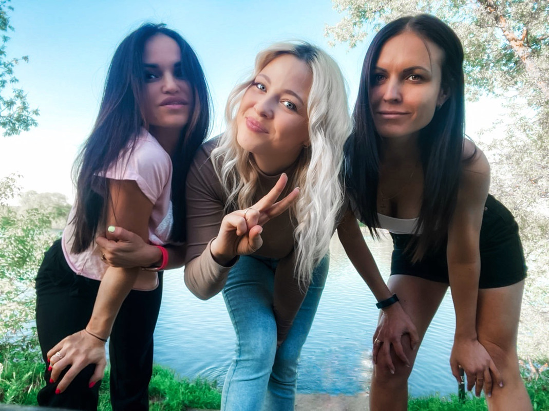 0D1FC2D6-73E3-40E7-8F7D-07464886FA99