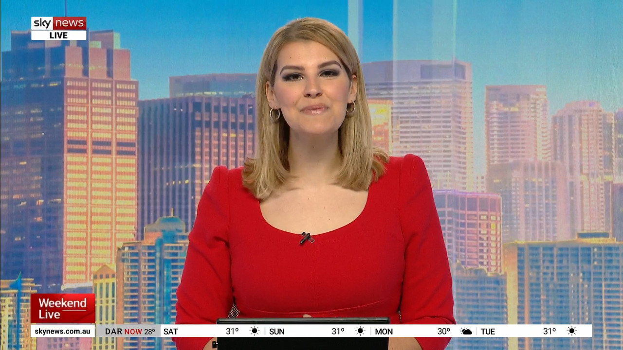 08.01 - 04.00.00 - Weekend Live. The latest news, sport and politics.ts_snapshot_00.02.29.594