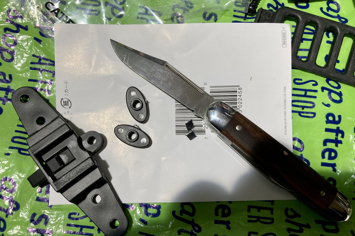 9F384CC3-08DC-4213-8DCB-D61121953DA4