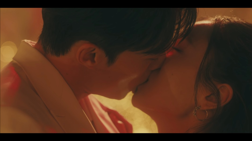 VS Netflix Dynamite Kiss E1Nitric Acid Sulfuric Acidand Dynamite 66 36