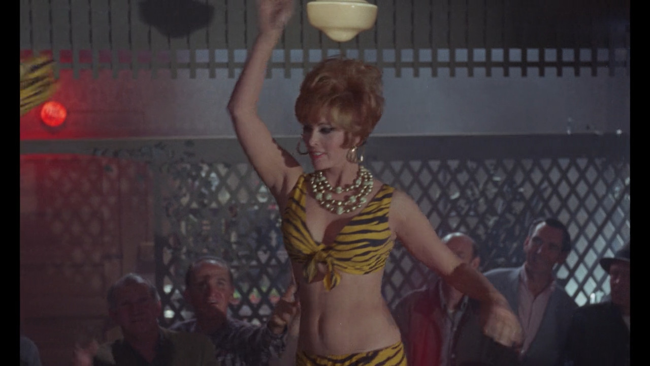 cap_The.Oscar.1966_00_07_30_04