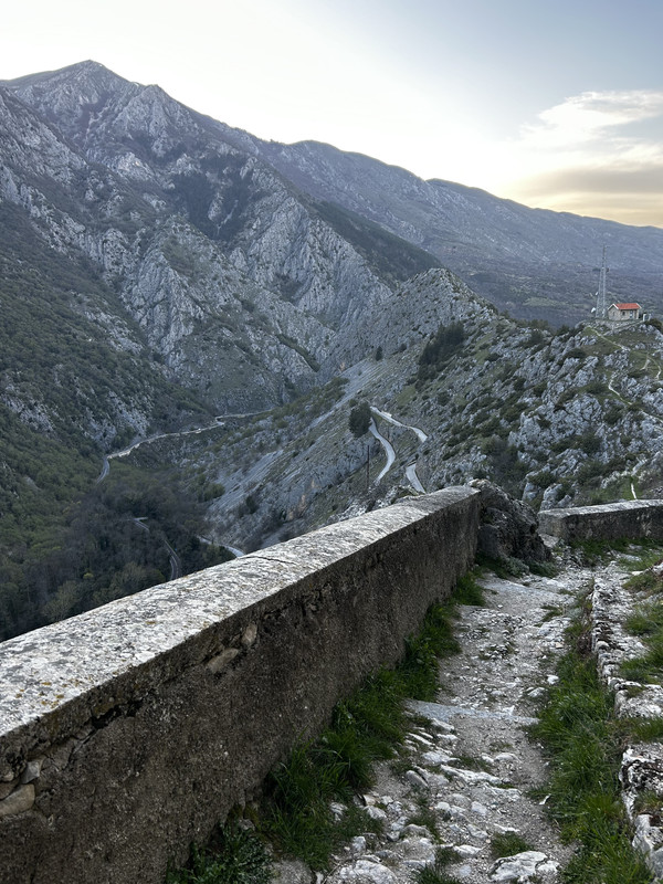 EA95AC71-DB0C-413C-87BF-B7AEF27B4A91