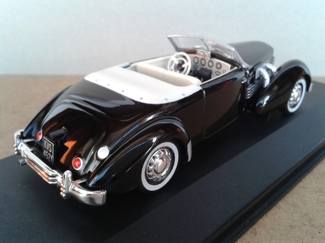 1937 Cord 812 Phaeton Convertible (Ixo-Altaya) (2)