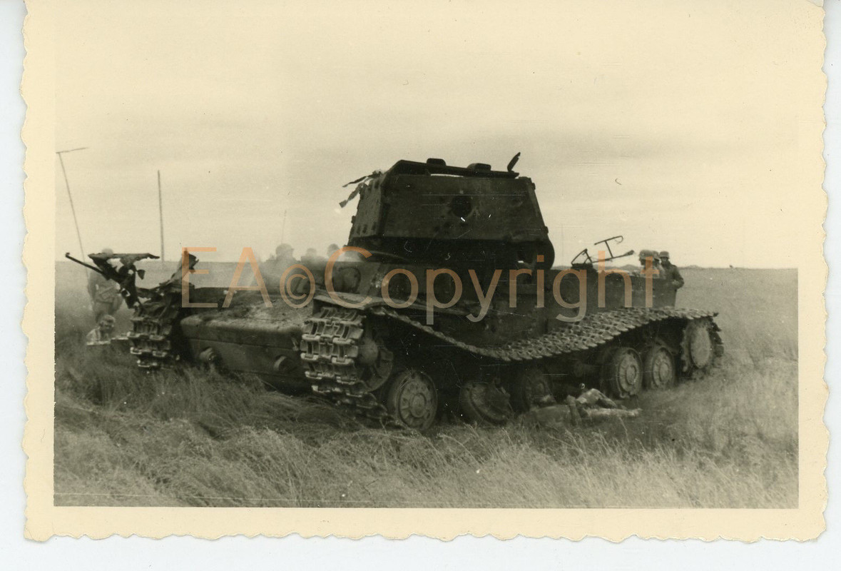 Russland Ukraine Panzer Tank Kämpfe Foto1