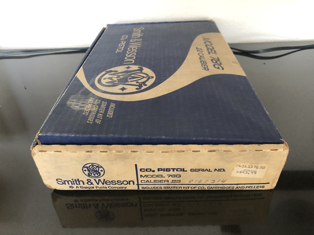 FCE42B84-7BF5-4D17-BCD8-8AA97CF1E7BC