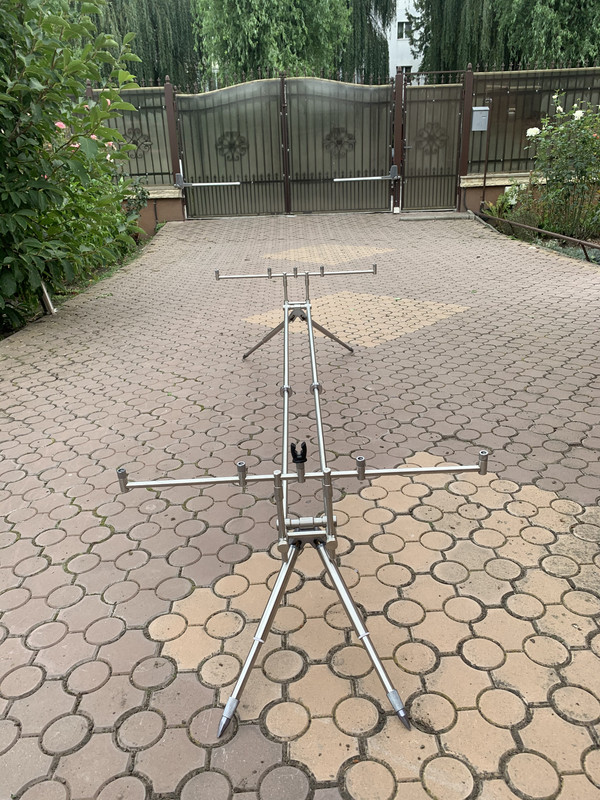 02465543-EEF8-4A62-9D94-75E1829DC6A8