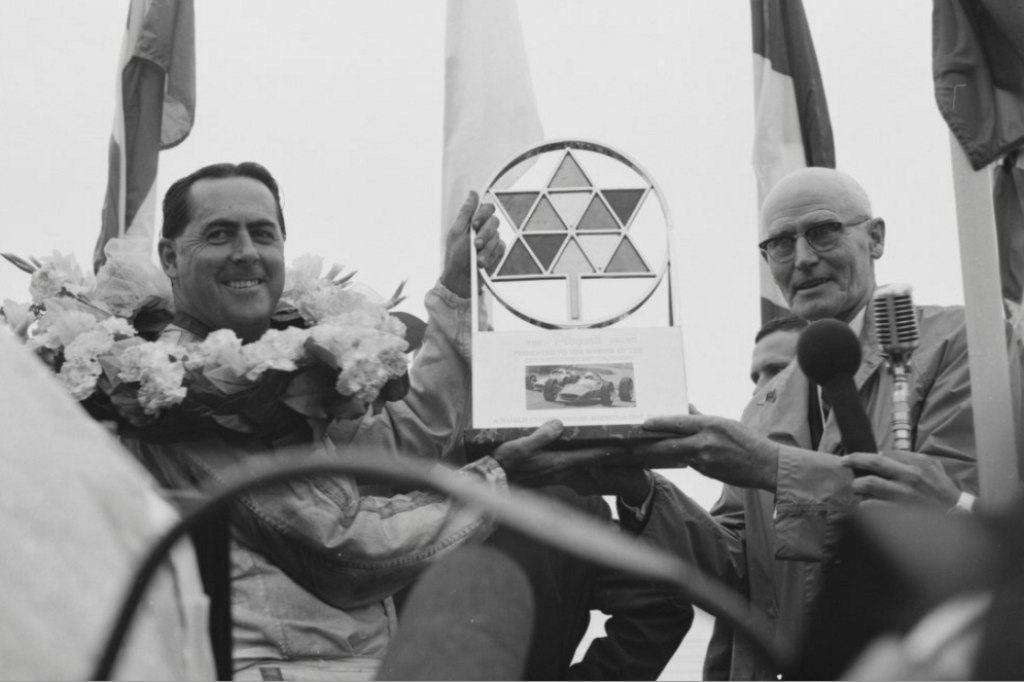 1967 кан подиум