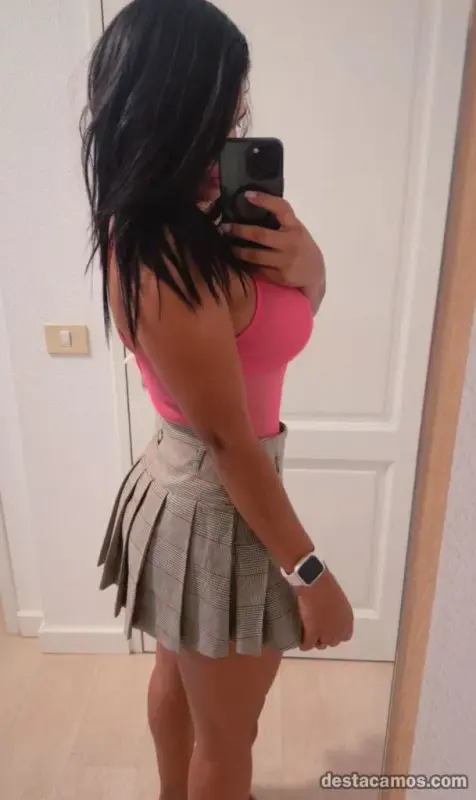 611332210-escort-en-tenerife-4UlCQq