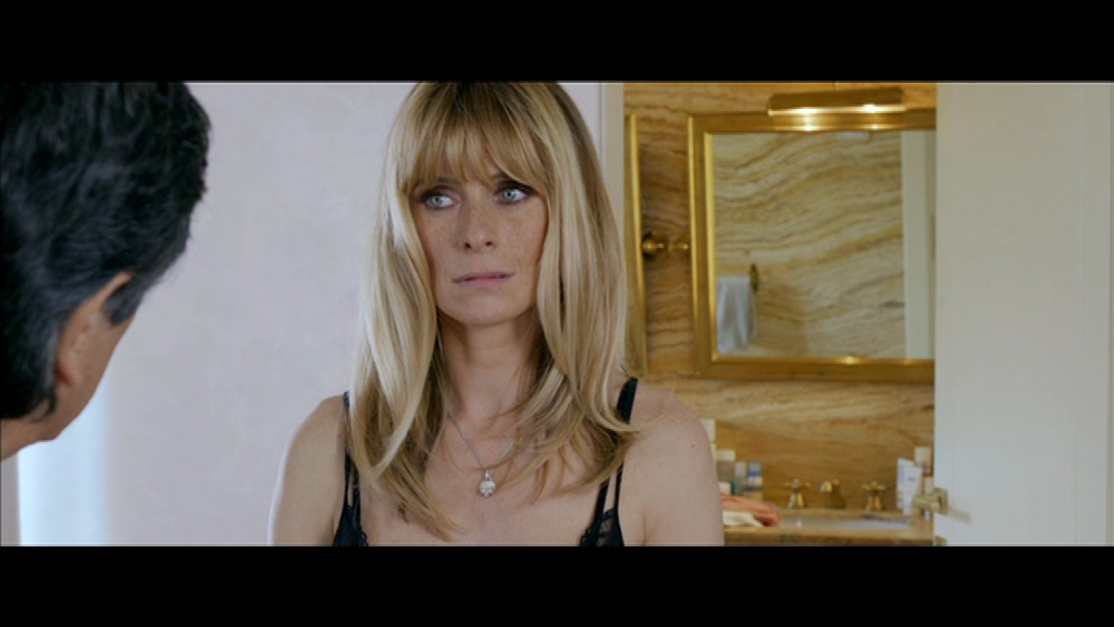 vlcsnap-2017-03-17-21h25m44s240