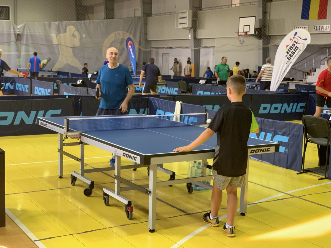 C2766FF5-88E0-4ADF-B128-3782B6C889B6