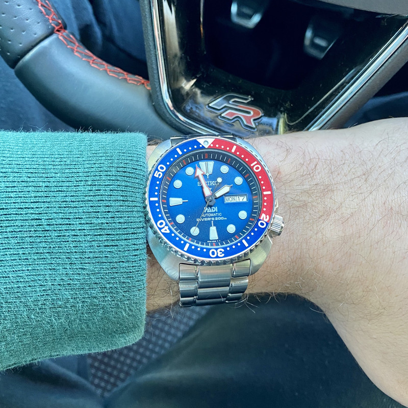 981FAFCC-4FC9-4D50-9CA7-FBCFB05D0E30