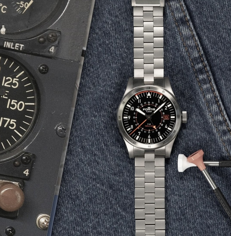 E8225BD6-25CD-4F60-88ED-319191EC3FC1