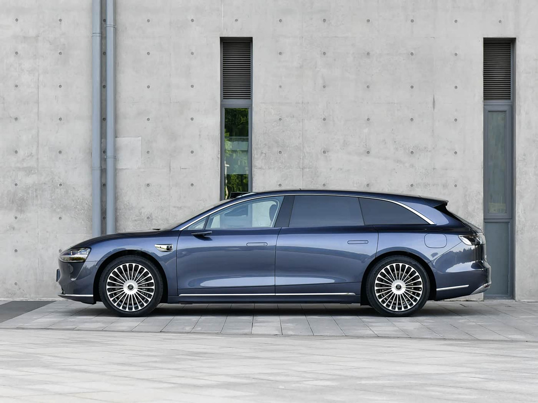 1400x1050_autohomecar__ChtpWGihe5OAR_PEAE-ZmaKVfMs596