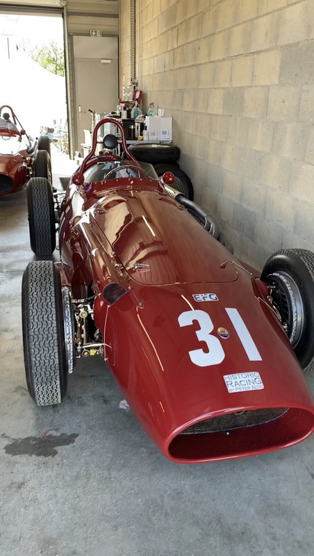 D64D52F6-EFFB-4295-A50F-CCB4E152E82D