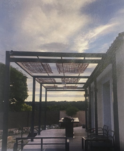 B6F7BA02-9A30-4083-B52F-F9DFA0A3BDBC